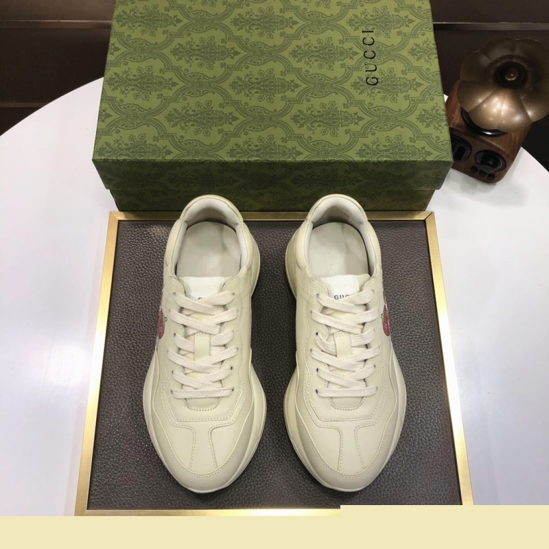 G*u*i casual shoes